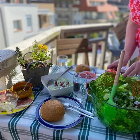 Appartement Les Clochettes - New! - With Sunny Balcony & Private Parking - Completely Renovated Vintage La Panne