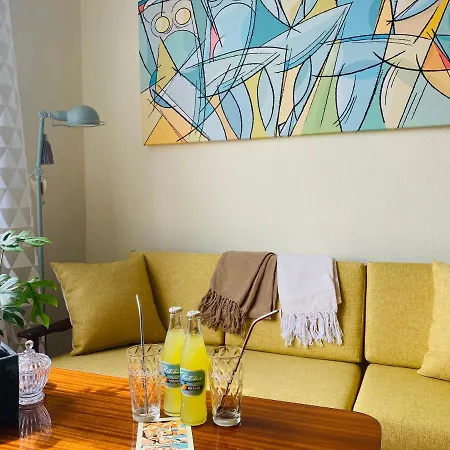 Les Clochettes - New! - With Sunny Balcony & Private Parking - Completely Renovated Vintage * La Panne