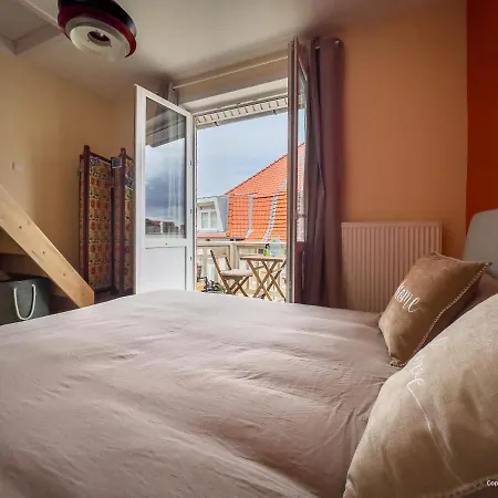 Appartement Les Clochettes - New! - With Sunny Balcony & Private Parking - Completely Renovated Vintage